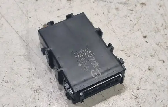 Toyota C-HR I Gateway control module 89111F4010 50125622