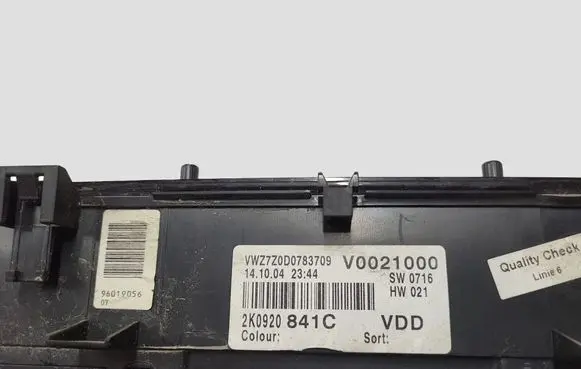 Volkswagen Caddy Speedometer (instrument cluster) 2K0920841C VWZ7Z0D0783709 V0021000