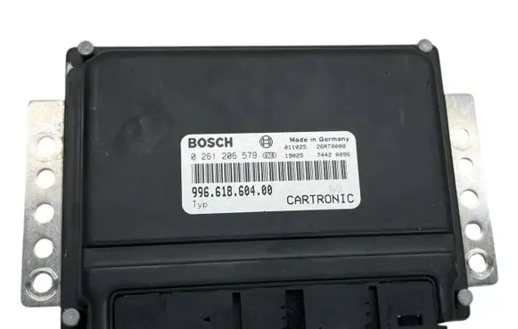 Porsche 911 996 Engine control unit/module 99661860400 026106579 011025
