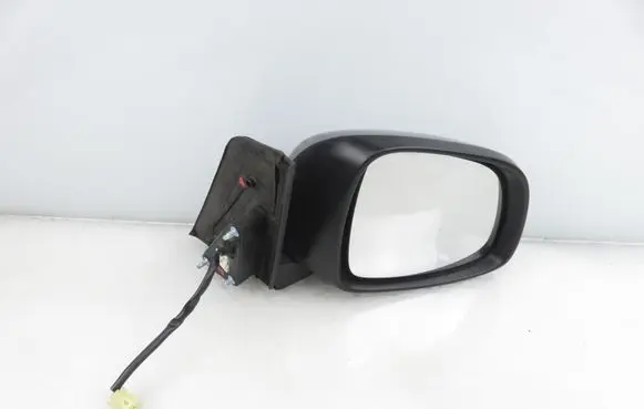 Suzuki SX4 Front door electric wing mirror 8470179J60