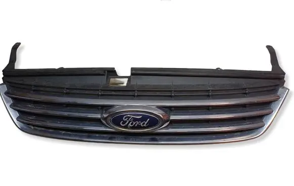 Ford Mondeo MK IV Front bumper upper radiator grill 7S718200B
