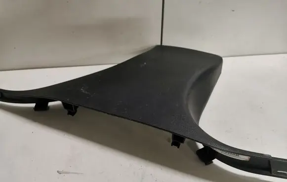 Dodge Durango (B) pillar trim (bottom) I00984020BLR