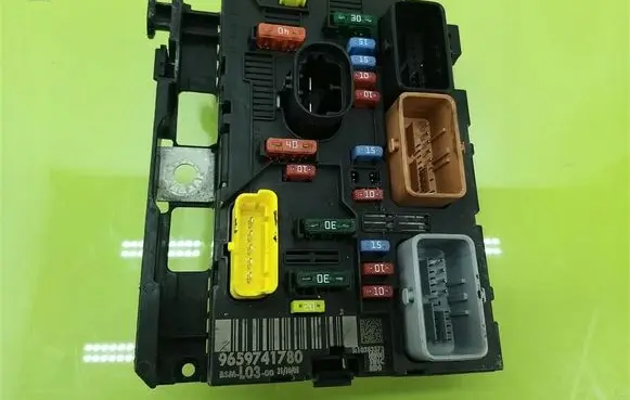 Citroen C3 BSM Control unit 9659741780