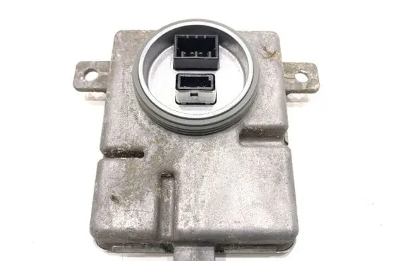 Audi A4 S4 B8 8K Voltage converter/converter module 8K0941597