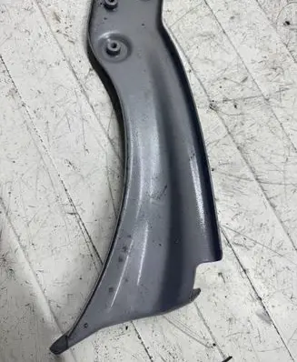 Skoda Superb B8 (3V) Fender mounting bracket 3v0821141