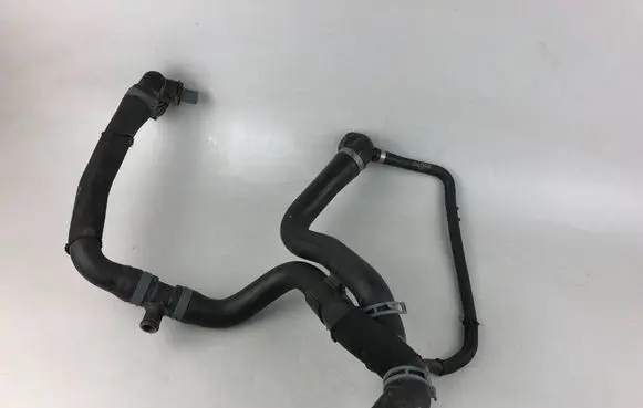 Volkswagen Tiguan Rear arch trim 5QF121049AG