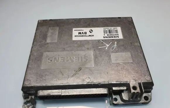 Renault Espace II Engine control unit/module HOM7700860329 S101723115B 7700862206