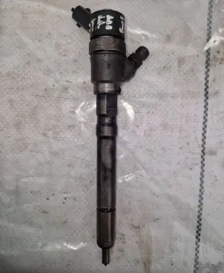 Hyundai Santa Fe Fuel injector 3380027010