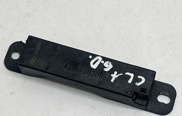Mercedes-Benz CLA C117 X117 W117 Keyless (KESSY) go control unit/module A2059053005