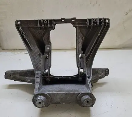 Volvo XC60 Steering rack mounting bracket 6G9NU04505