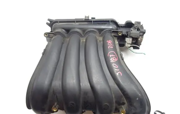 Nissan Qashqai Intake manifold PA6GF30