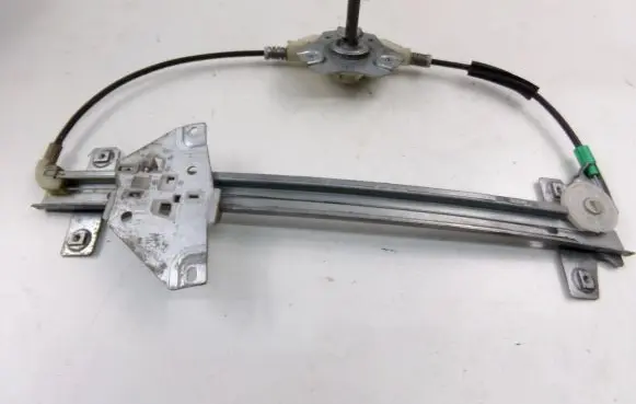 Mitsubishi Carisma Rear door manual window regulator 