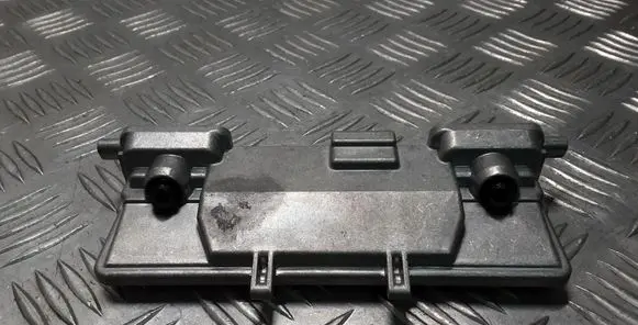 Windshield/windscreen camera