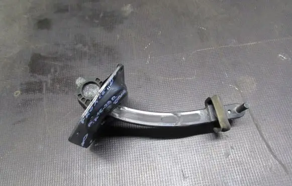 Toyota Proace Front door check strap stopper 9809831880