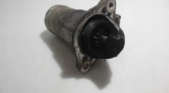 Opel Zafira B Starter motor