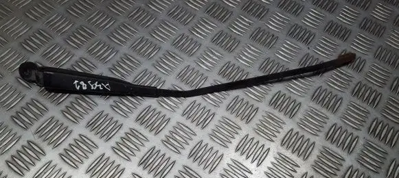 Renault Kangoo I Front wiper blade arm 8200158096