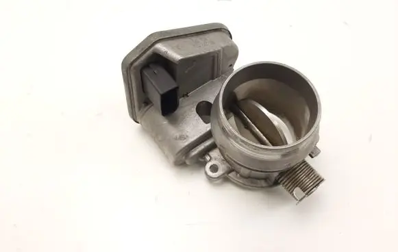 BMW X1 E84 Throttle valve 7804373 BO2770387