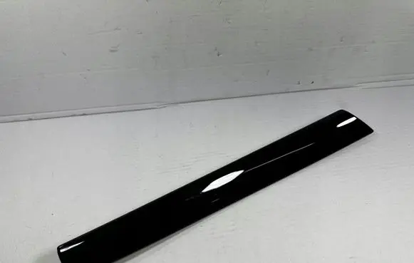 Volkswagen Sharan Front door trim bar 