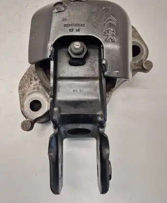 Citroen Jumpy Engine mount bracket 9804890680 3058 2318