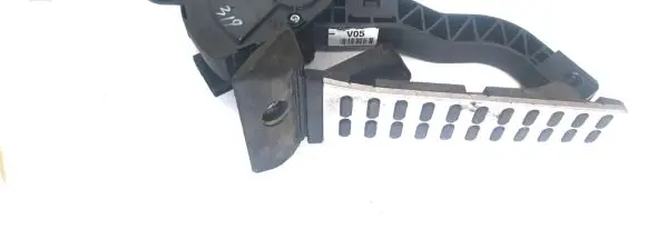 Hyundai i40 Acceleration sensor LA30081C3Z200
