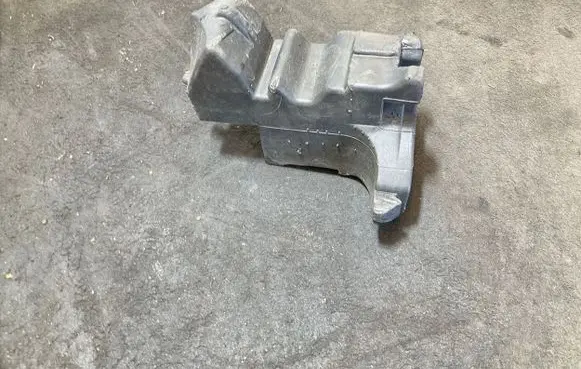 Cupra Born Fender foam support/seal 10E864759A