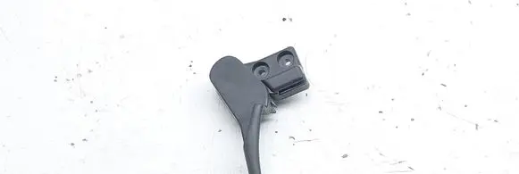 Volkswagen PASSAT B5 Engine bonnet (hood) release handle 3B1823533
