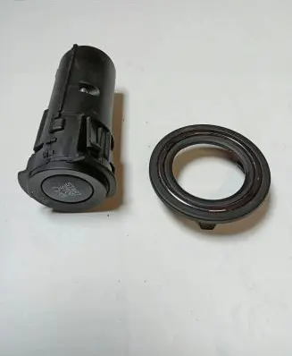 Maserati Ghibli Engine start stop button switch 670013537