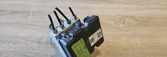 Chrysler Pacifica ABS Pump P68397393AA 68397393AA 6839739AA