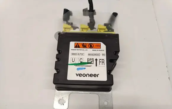 Nissan Qashqai J12 Airbag control unit/module 988206UT0C