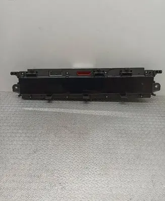 Speedometer (instrument cluster)