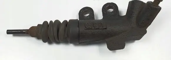 Mazda RX8 Clutch slave cylinder 