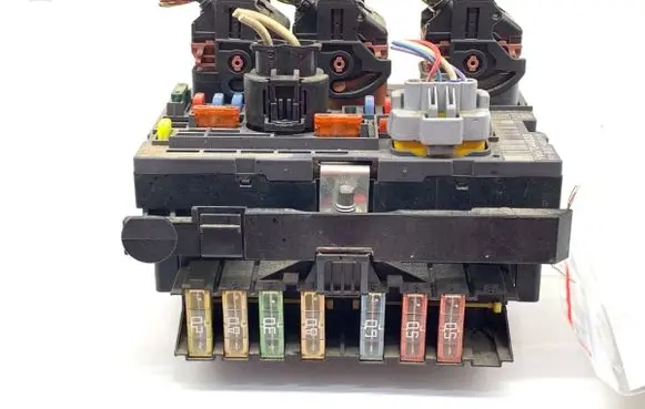 Citroen C4 Grand Picasso BSM Control unit 9667044880