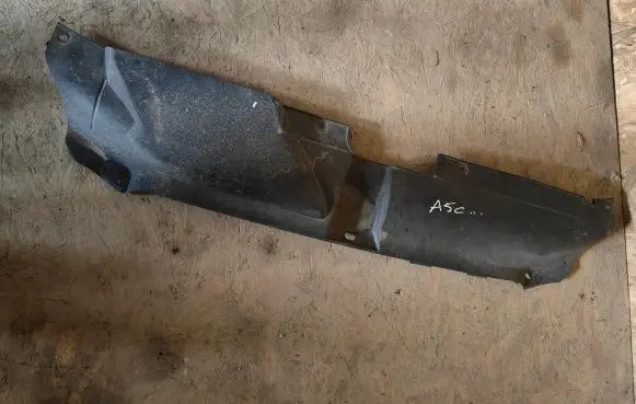 Audi A5 8T 8F Radiator trim 8T0807081A