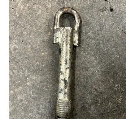 Iveco Daily 30.8 - 9 Towing hook eye 