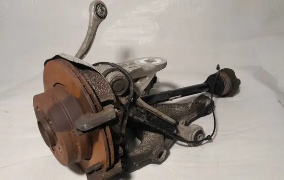 BMW X5 E70 Rear wheel hub 6770983