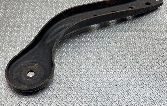Other rear suspension part