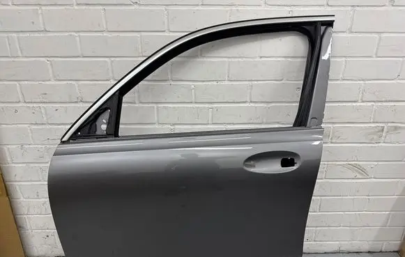 Mercedes-Benz GLB x247 Front door