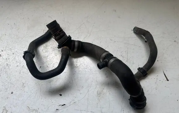 Volvo XC60 Engine coolant pipe/hose 207534