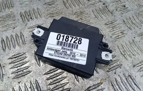 Volkswagen Jetta VI Other control units/modules