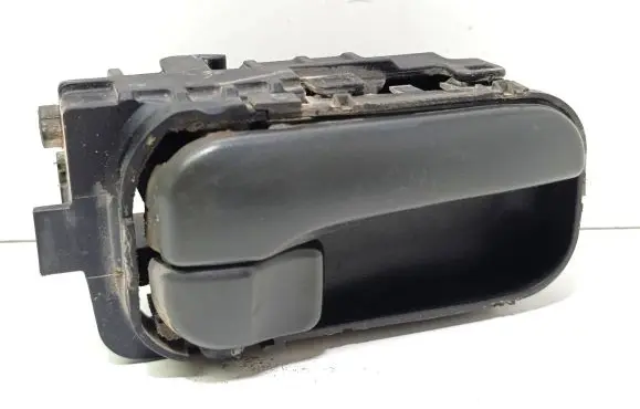 Nissan X-Trail T30 Rear door interior handle