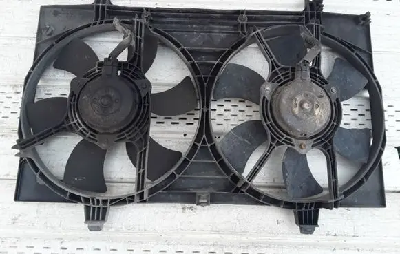 Nissan Almera Tino Fan set 