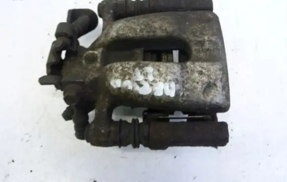 Opel Meriva A Rear brake caliper