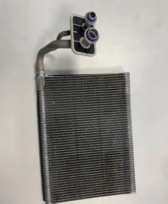 BMW 3 G20 G21 Air conditioning (A/C) radiator (interior) 