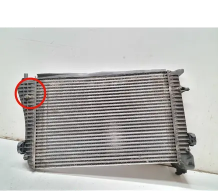 Volkswagen Caddy Intercooler radiator 1K0145803F L3636000