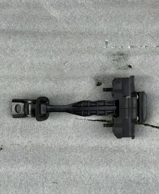 BMW 8 G16 Front door check strap stopper 7440723
