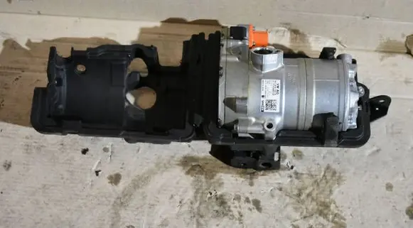 Porsche Taycan 9J1 Air conditioning (A/C) compressor (pump) 9J1816797B555525
