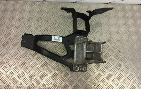 BMW 5 E60 E61 Front bumper shock/impact absorber 7163484