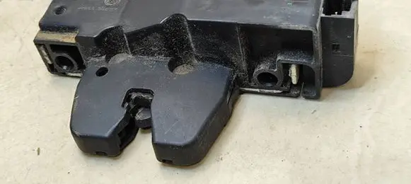 Citroen C3 Tailgate exterior lock 9652301980 220508