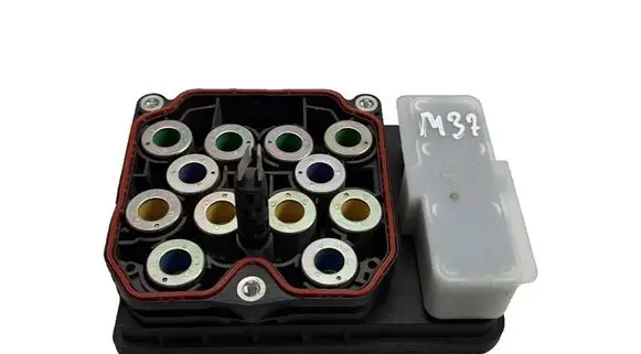 Alfa Romeo Giulietta ABS control unit/module 10091528113