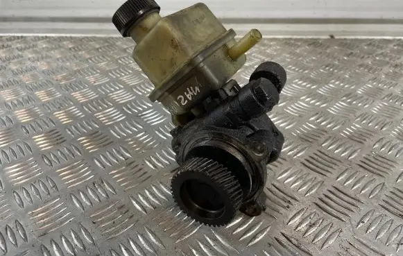 Mazda 6 Power steering pump